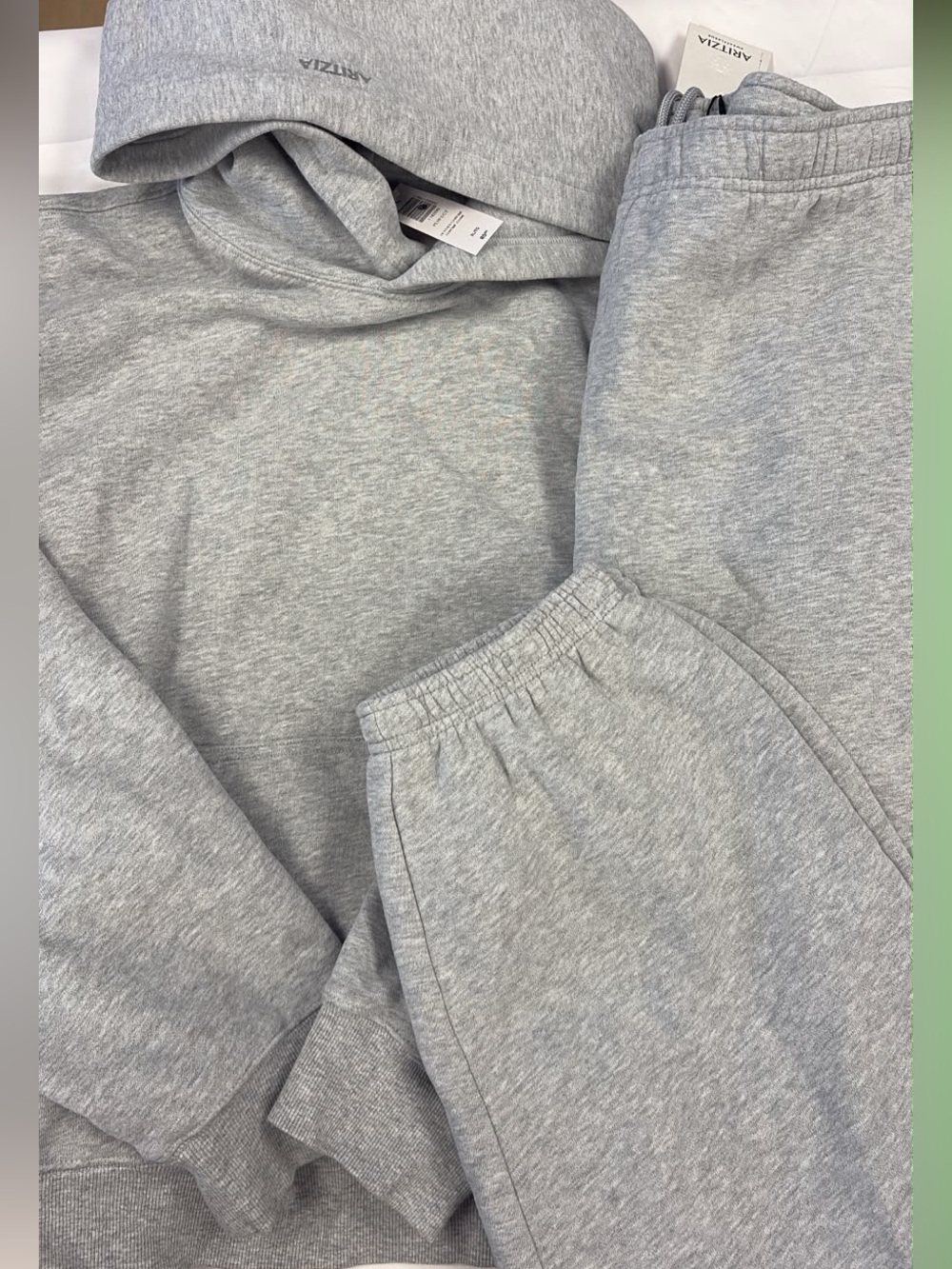 NWT Heather chrome Aritzia set